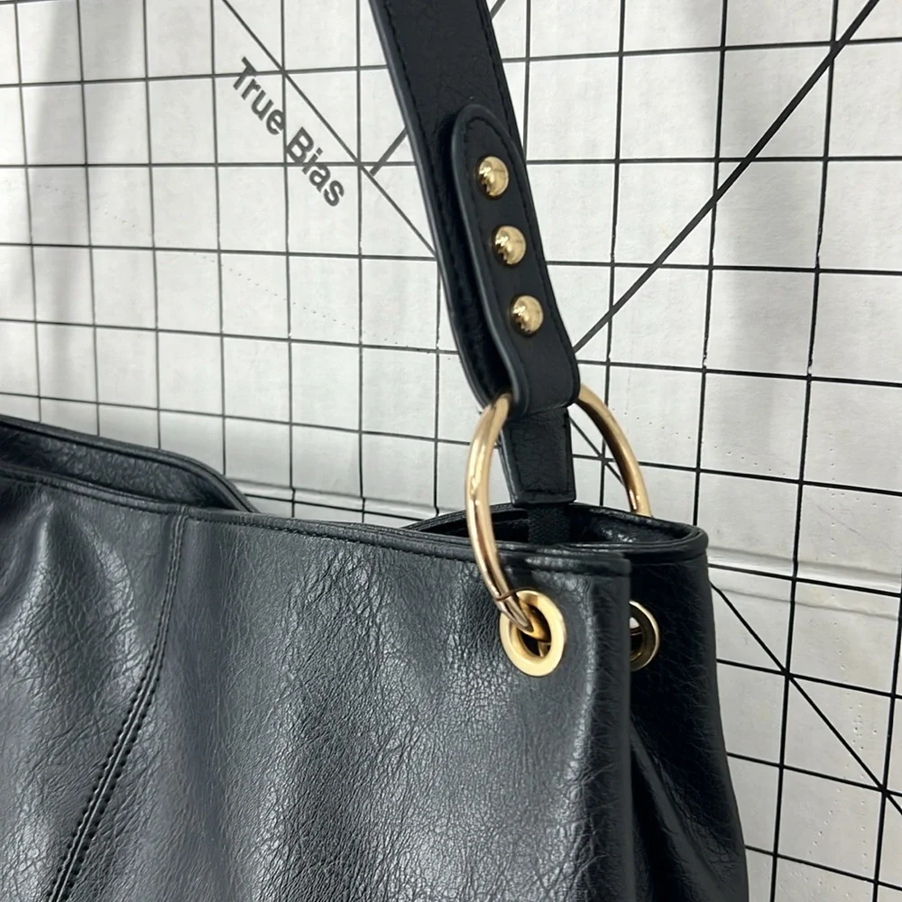 Montana West black leather, textured shoulder purse